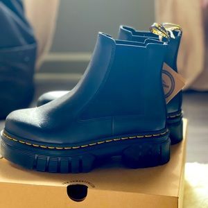 New Audrick Chelsea boots